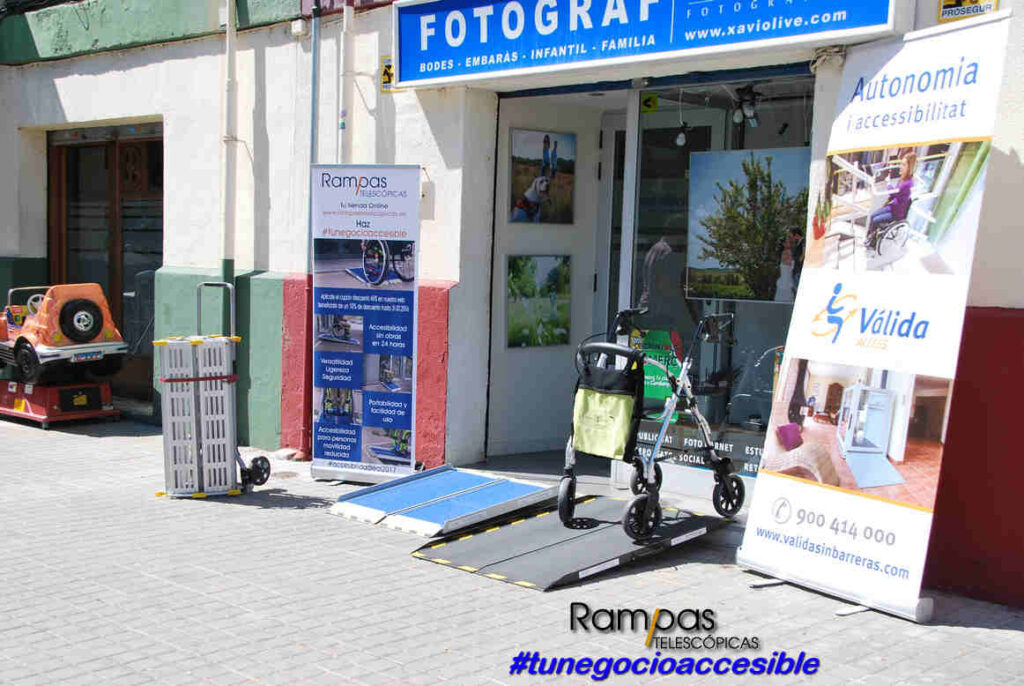 rampas accesibilidad comercio