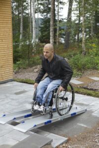 rampa doble vía feal salva escalones para silla de ruedas